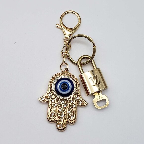 100% Auth Louis Vuitton Lock & Key with unbranded Bagcharm, Keycharm, Keychain - Picture 1 of 6